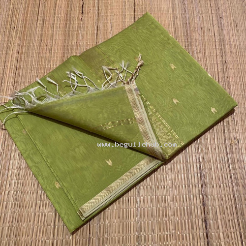 Maheshwari silk cotton saree - small border saree -Light green saree - Party wear saree - Special occasion saree Maheshwari silk cotton saree - small border saree -Light green saree - Party wear saree - Special occasion saree